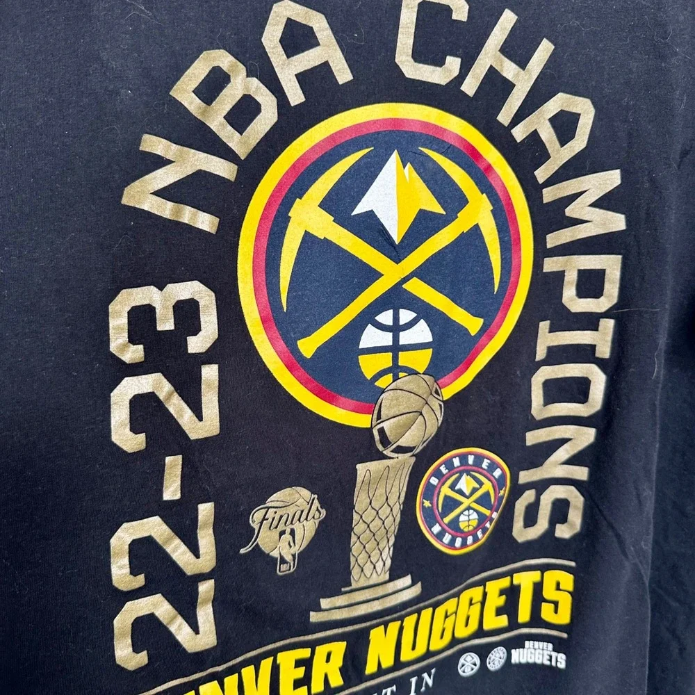 Nike Denver Nuggets 2022-23 NBA Champions Graphic Tee Black Mens Large L
